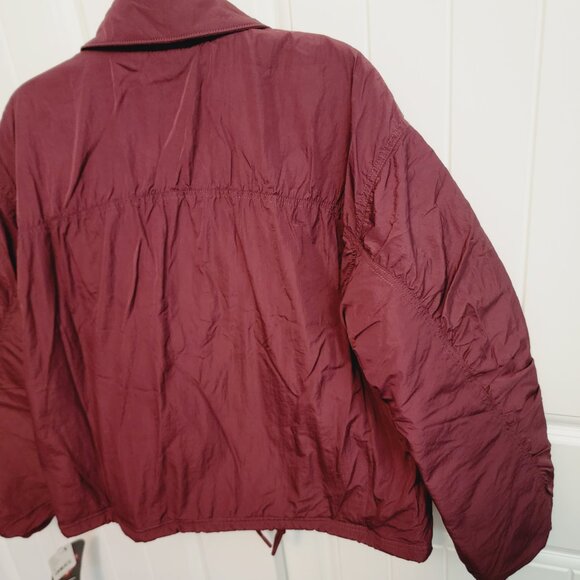 Free People FP Movement Sz Medium Off The Bleachers Coaches Jacket Wine NWT $148 - Picture 14 of 16